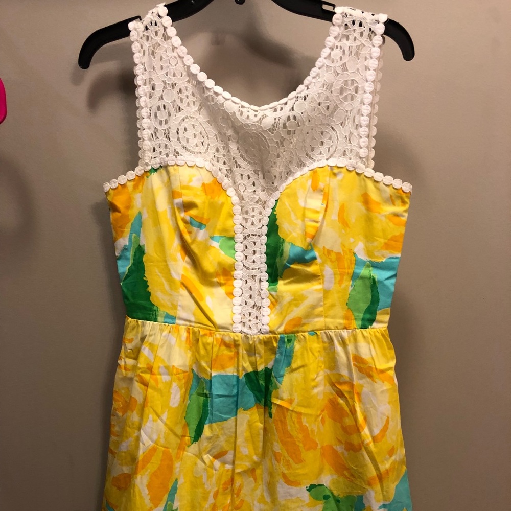 Size 6 Reagan Yellow First Impressions Dress